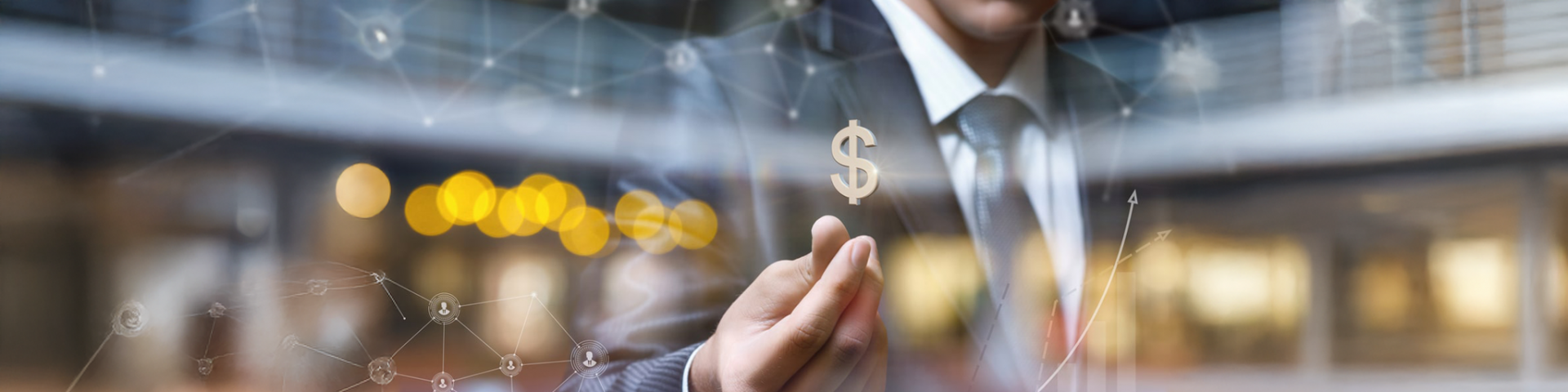 Manos con dinero alusión a cobranza